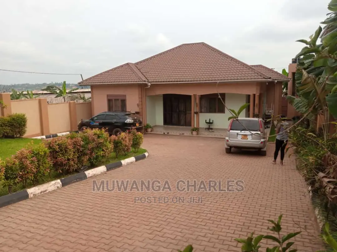3bdrm House in Fs Properties Ltd, Kampala for Sale in Kampala