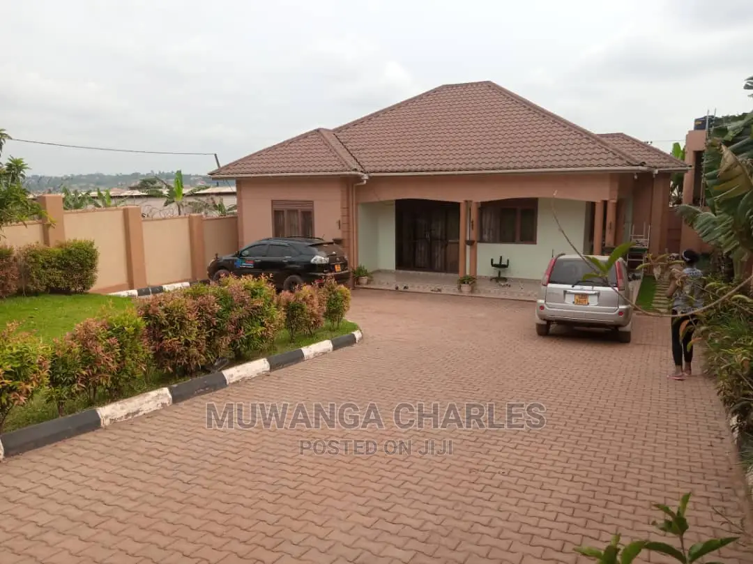 3bdrm House in Fs Properties Ltd, Kampala for Sale in Kampala