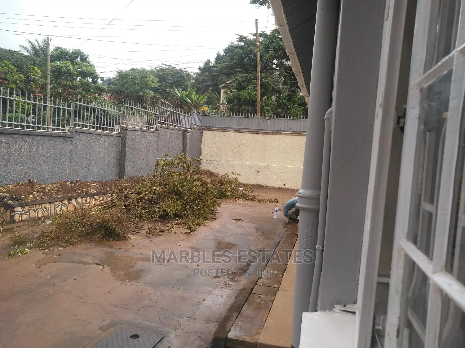 10bdrm Bungalow in Naguru, Central Division for rent in Central Division