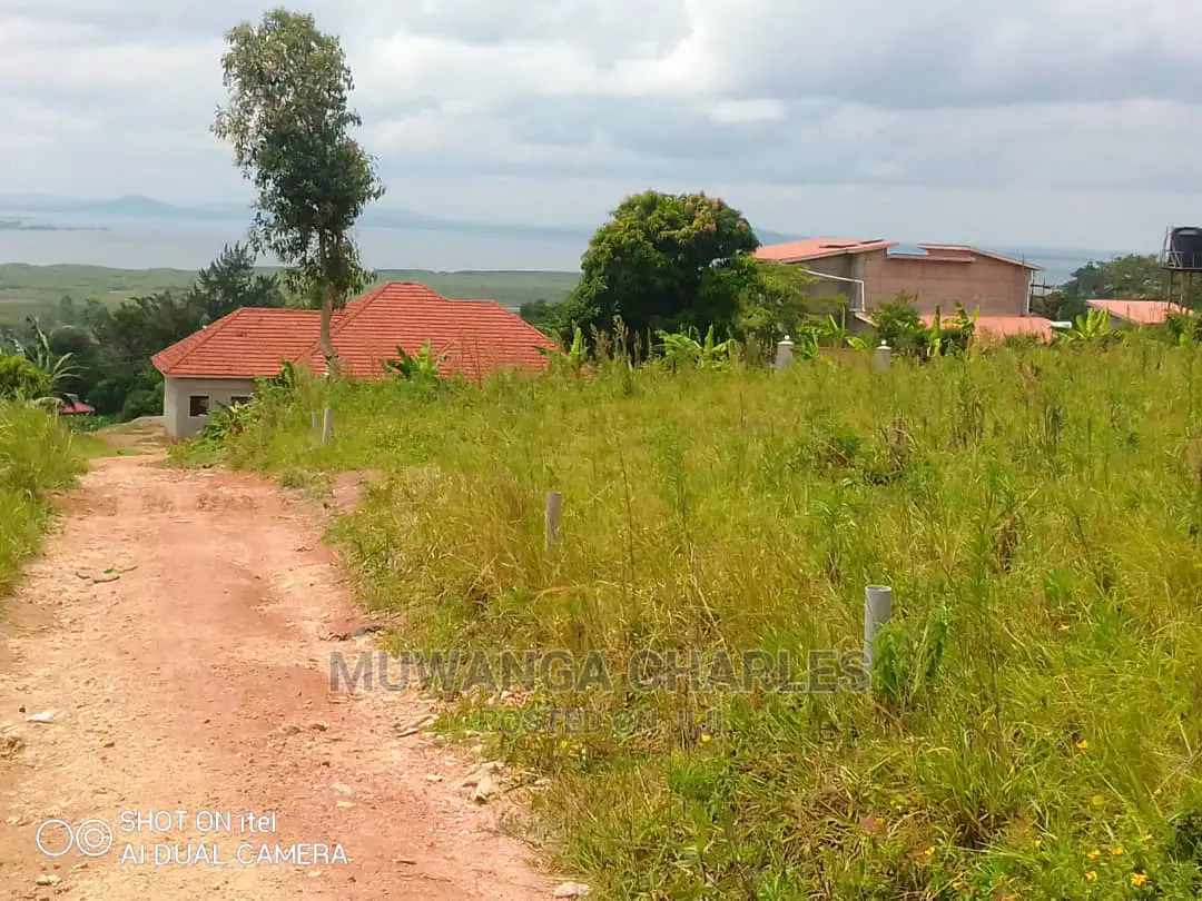 Plot Is Available for Sale in Kajjansi Bweya in Wakiso