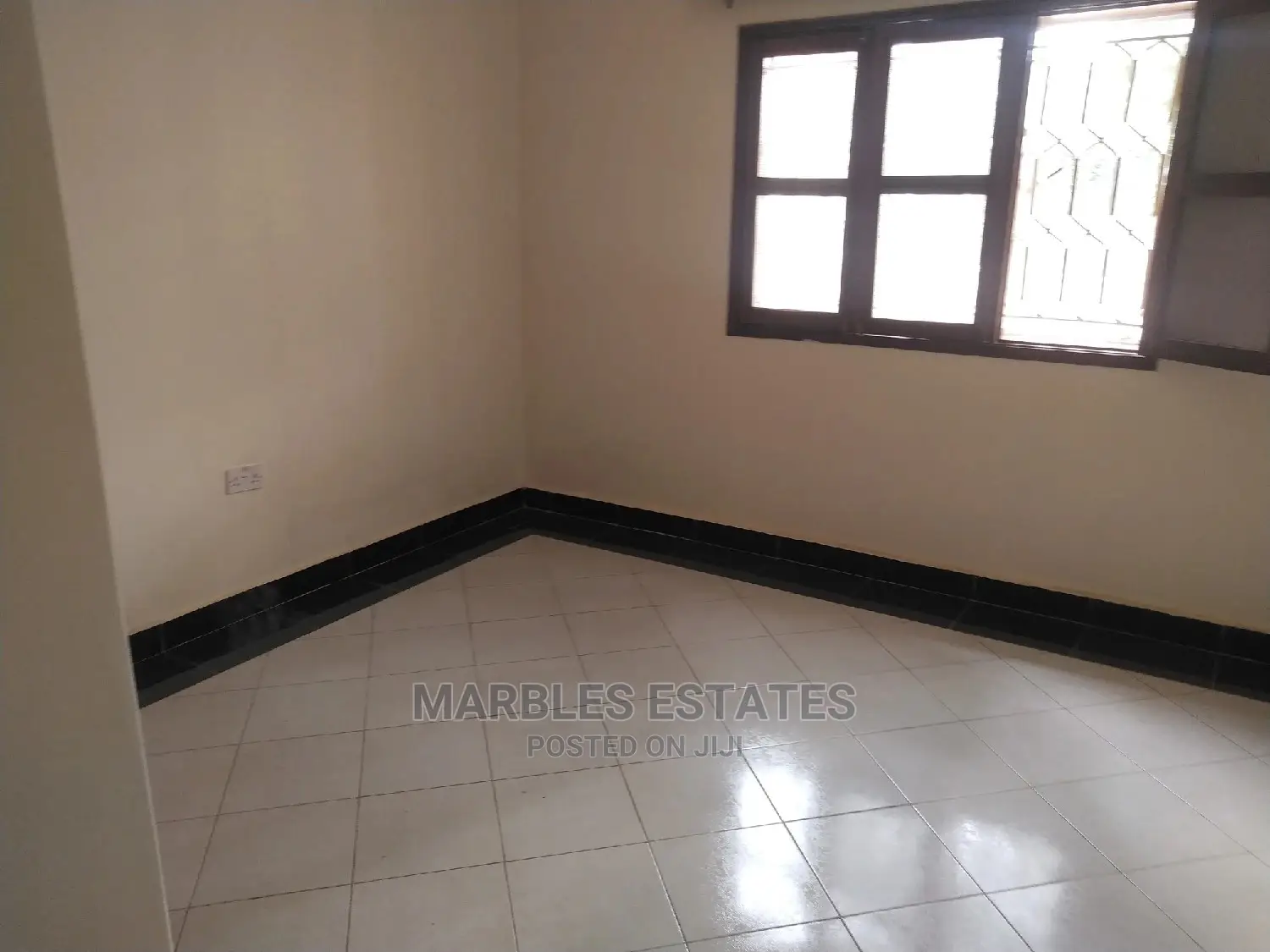 8bdrm House in Naguru, Kampala for Rent in Kampala