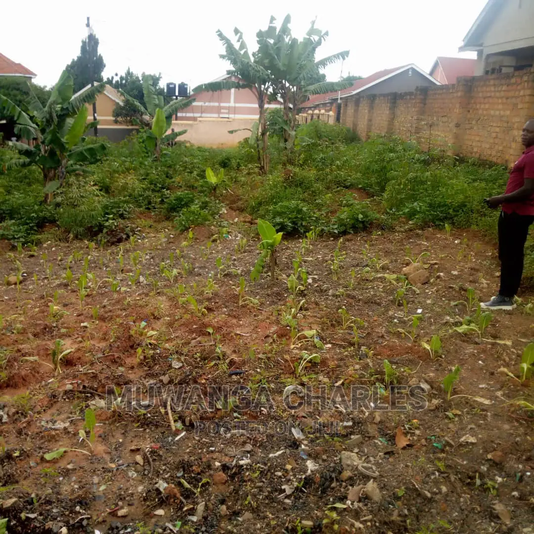 25decimals Is Available for Sale in Kyaliwajara in Kampala