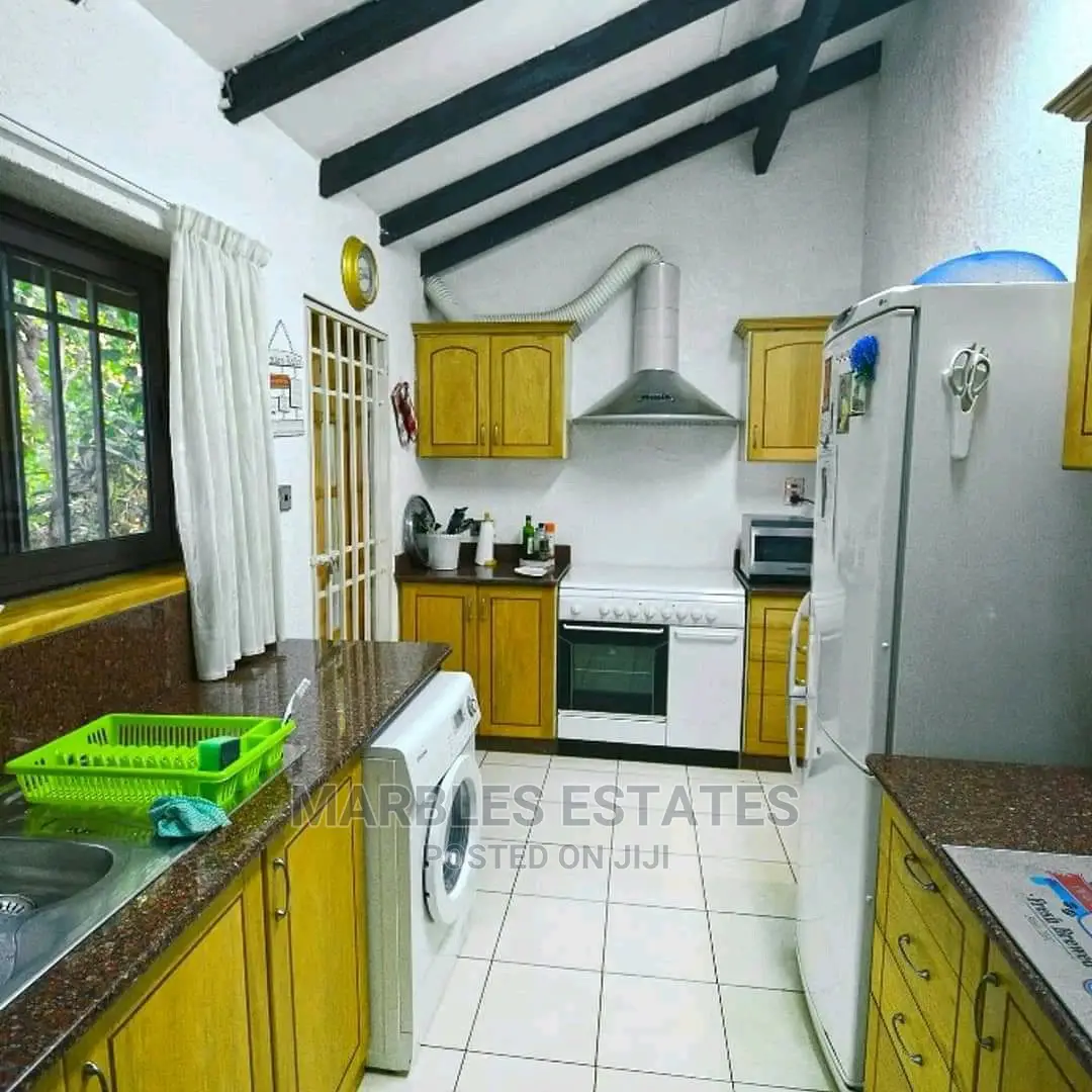 Furnished 3bdrm Bungalow in Mbuya, Kampala for Rent in Kampala