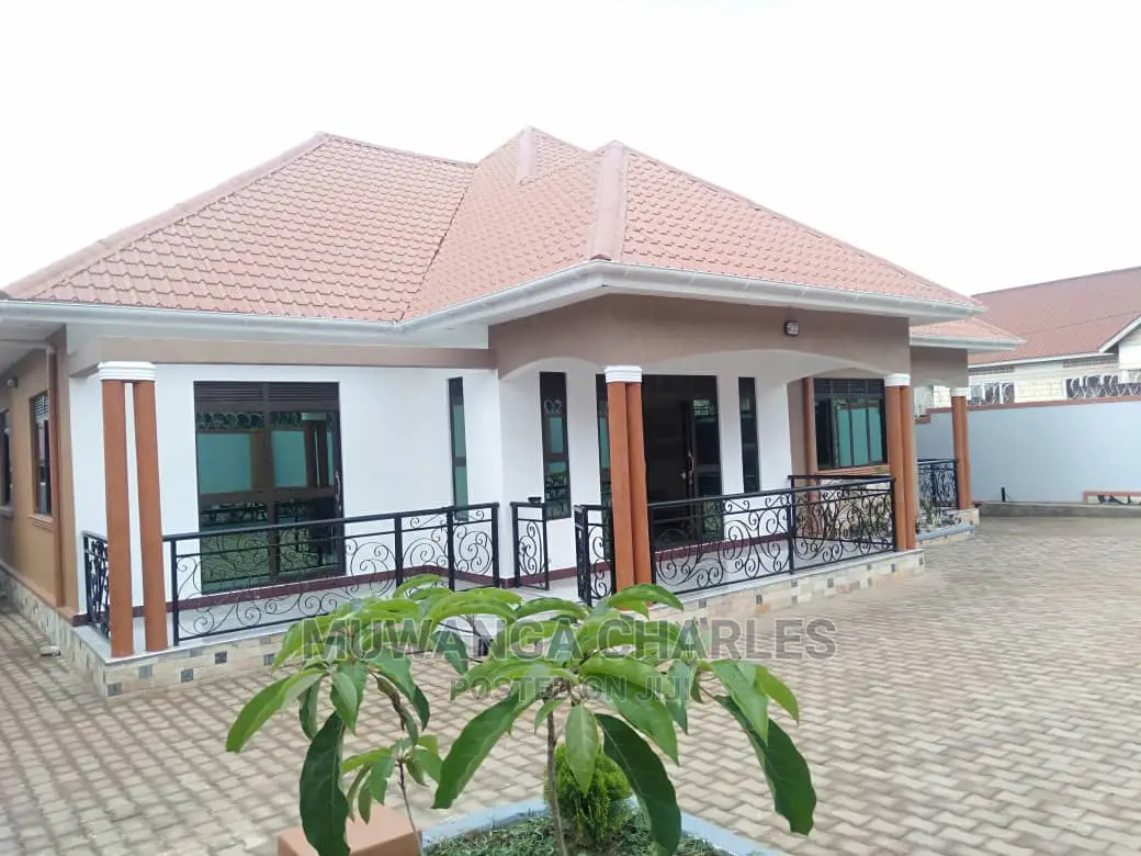 4bdrm House in Fs Properties Ltd, Kampala for Sale in Kampala
