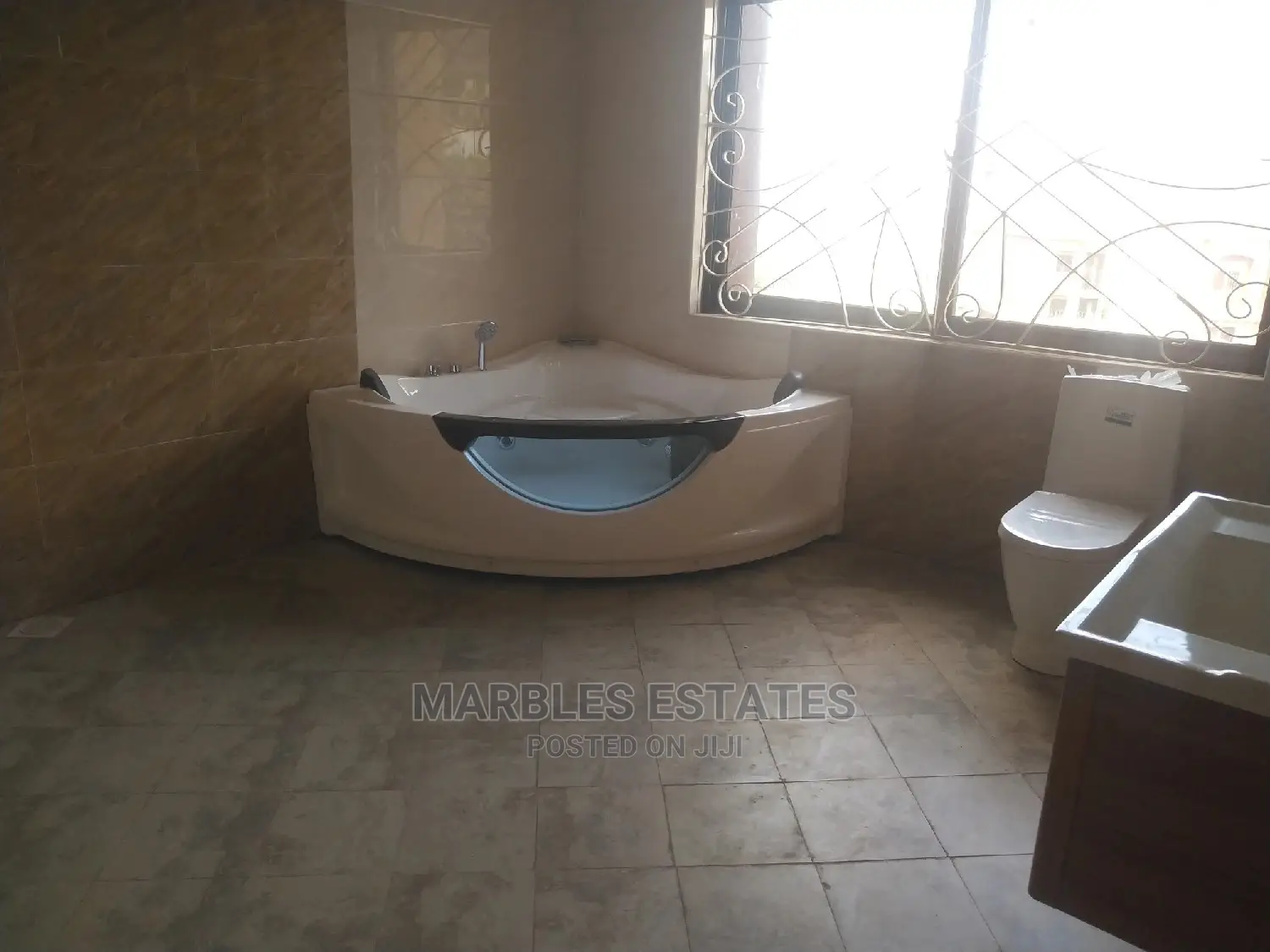 Furnished 3bdrm Apartment in Bugolobi, Central Division for Rent in Central Division