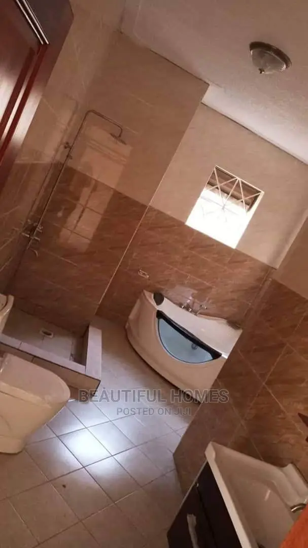 Furnished 6bdrm Mansion in Kira Tarmack Access, Kampala for Sale in Kampala