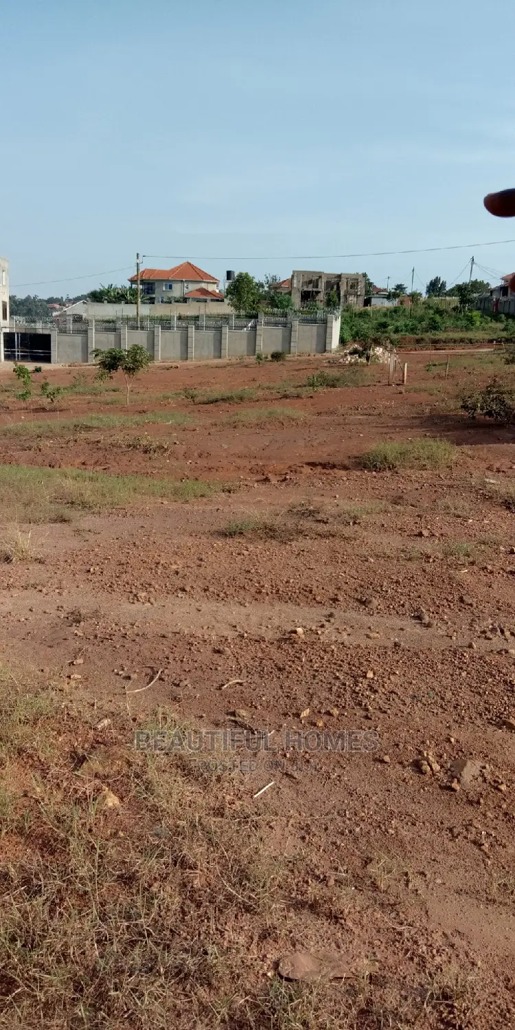 Kira Two Plots Near Tarmack on Sell in Kampala
