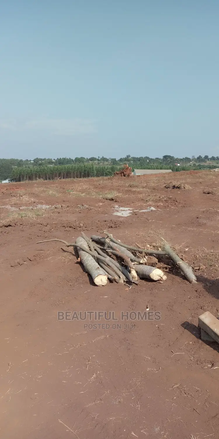 Kira Two Plots Near Tarmack on Sell in Kampala