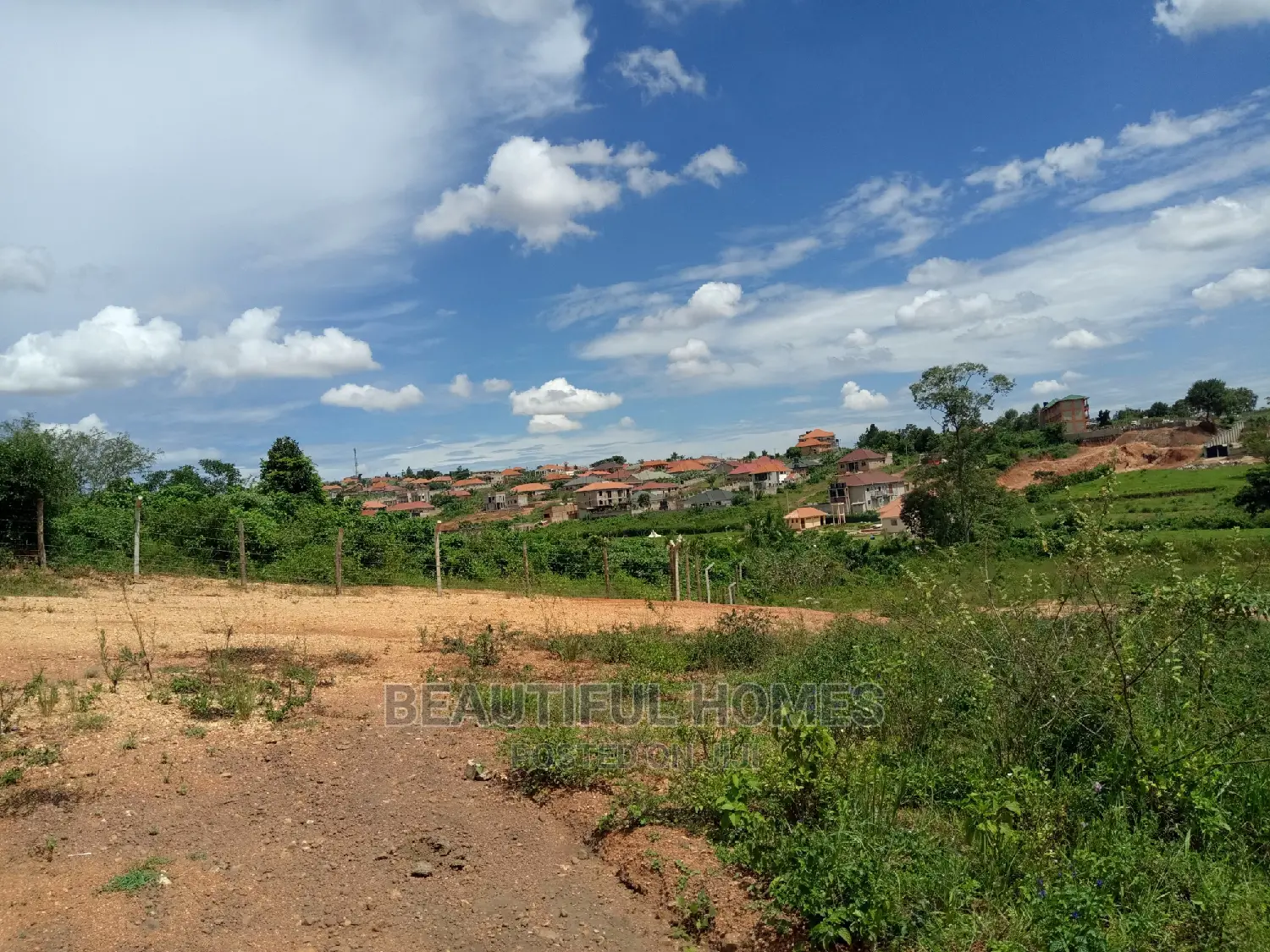 25 Decimals in Kira Near Tarmack on Sell in Kampala