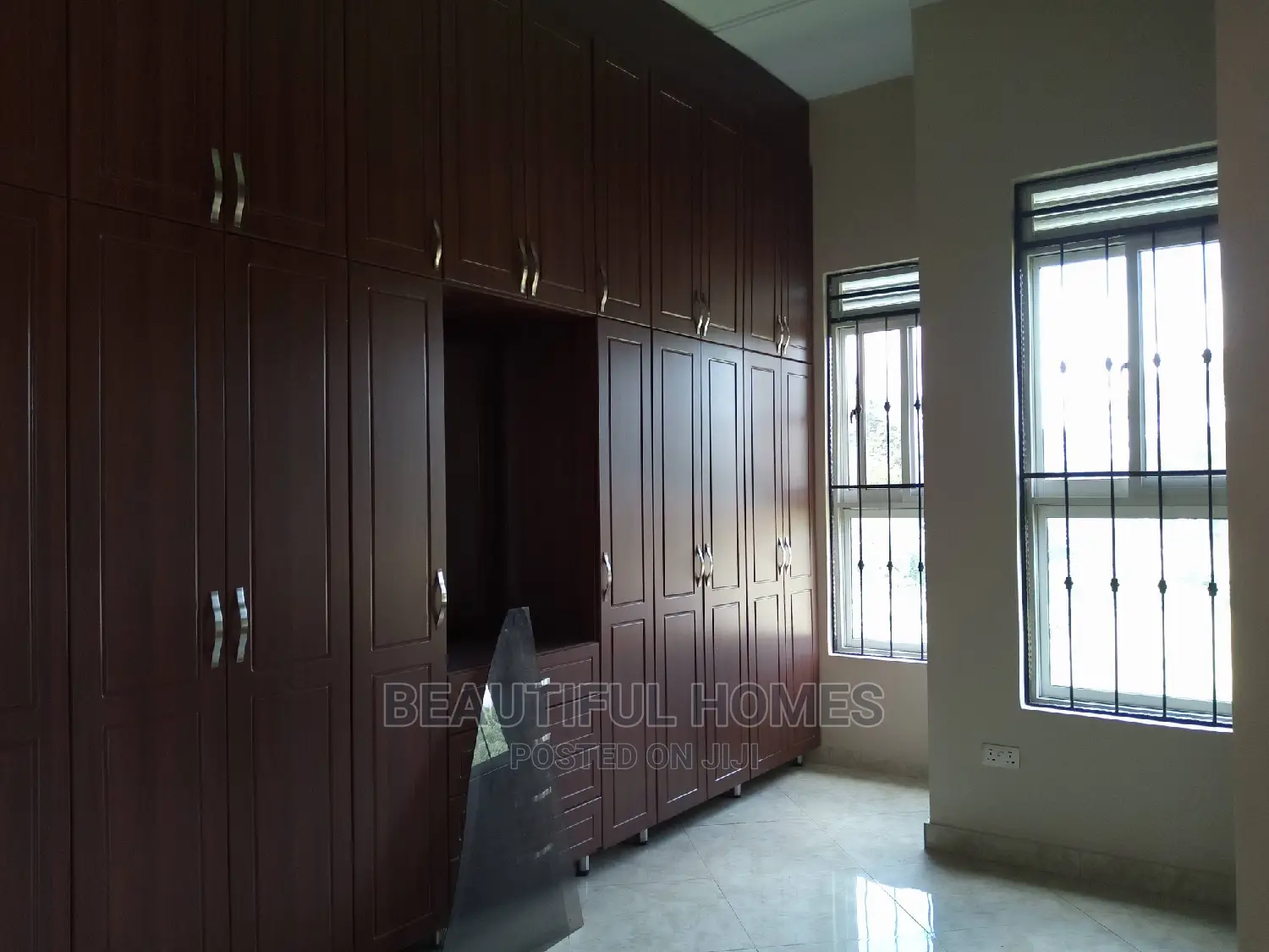 Furnished 5bdrm Mansion in Kira, Kampala for Sale in Kampala