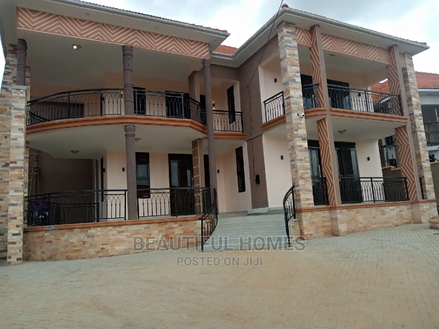 Furnished 6bdrm Mansion in Kiwatule, Kampala for Sale in Kampala