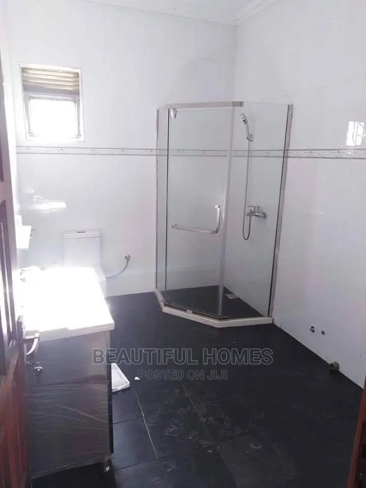 Furnished 2bdrm Apartment in Naalya, Kampala for Sale in Kampala
