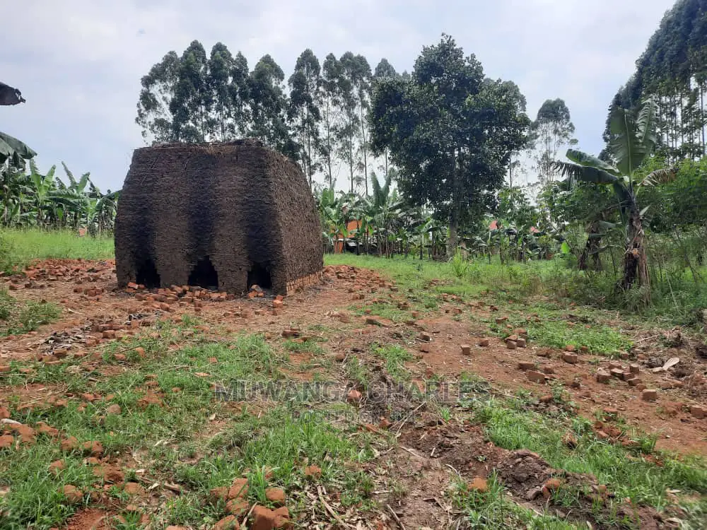 Plots Is for Sale in Kira in Kampala