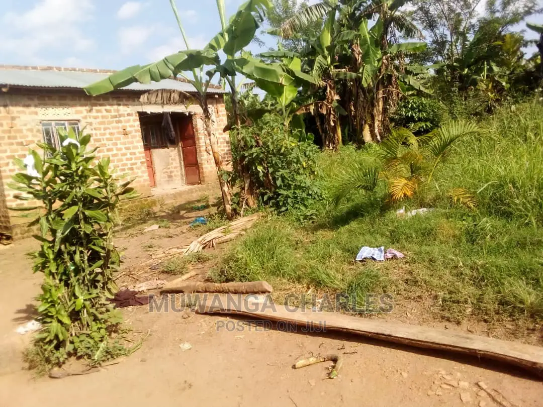 Plots Is for Sale in Gayaza in Kampala