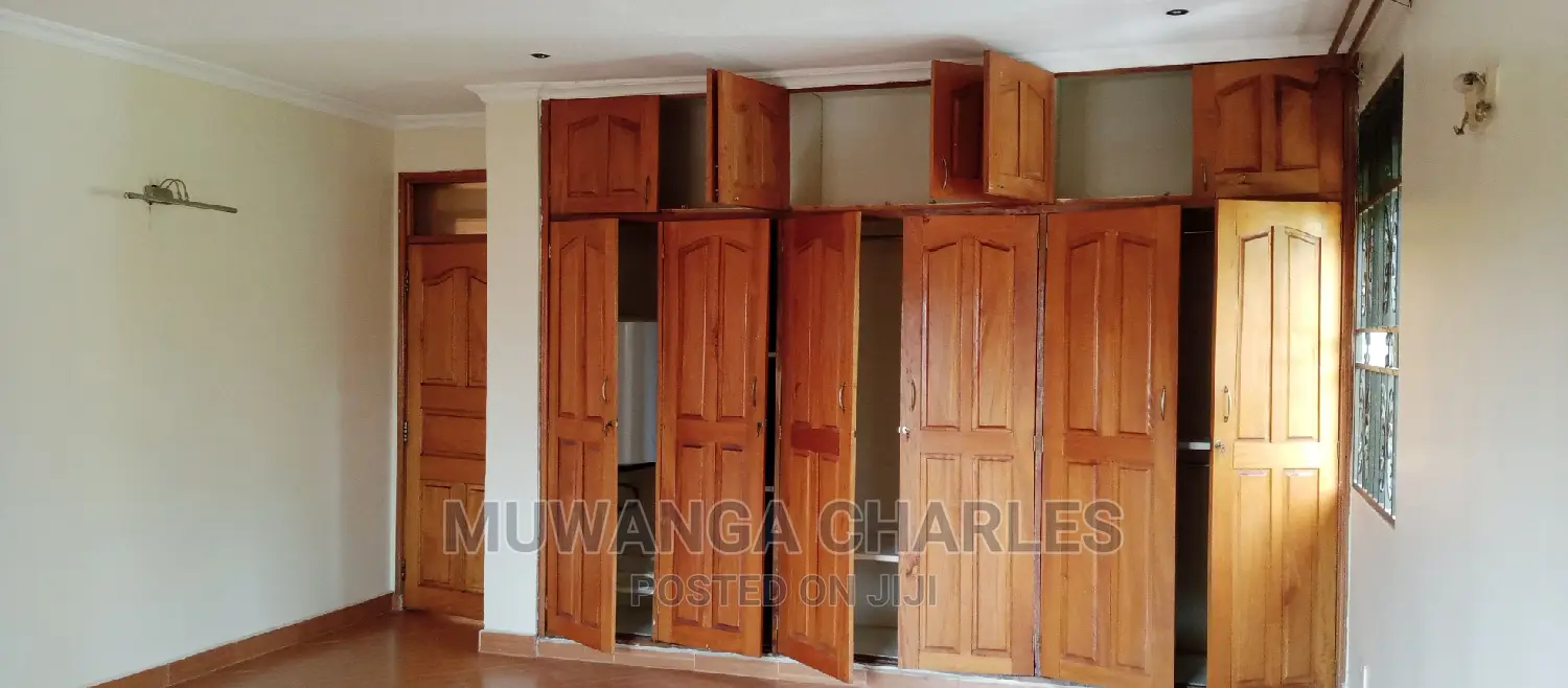 4bdrm Duplex in Fs Properties Ltd, Central Division for Sale in Central Division