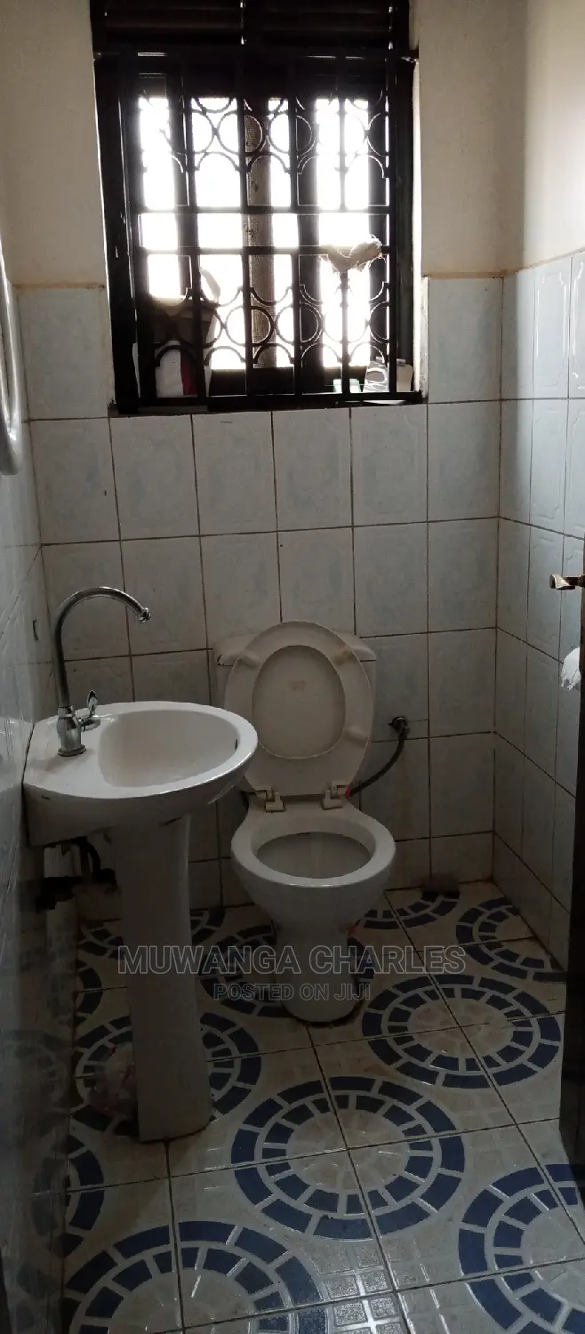7bdrm House in Fs Properties Ltd, Kampala for Rent in Kampala