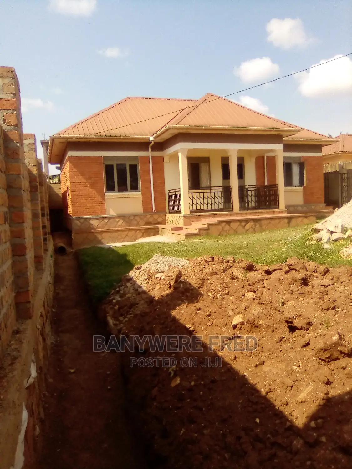 Furnished 3bdrm Bungalow in Mukono for Sale in Mukono
