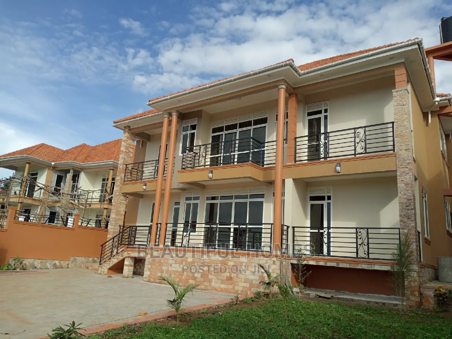 Furnished 5bdrm Mansion in Kira, Kampala for Sale in Kampala