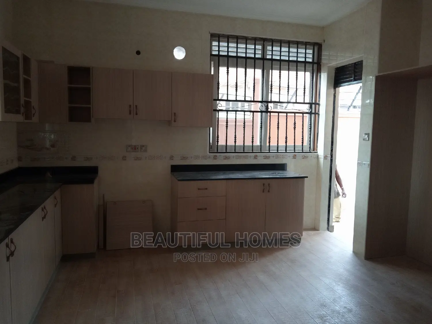 Furnished 5bdrm Mansion in Kira, Kampala for Sale in Kampala