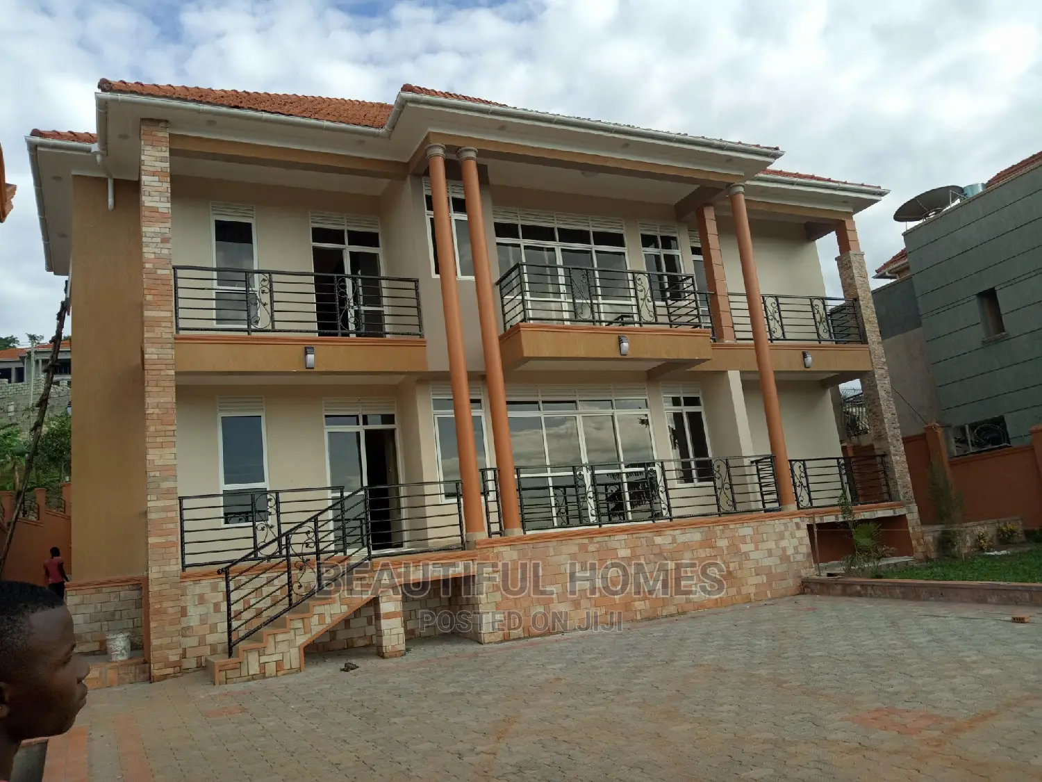 Furnished 5bdrm Mansion in Kira, Kampala for Sale in Kampala