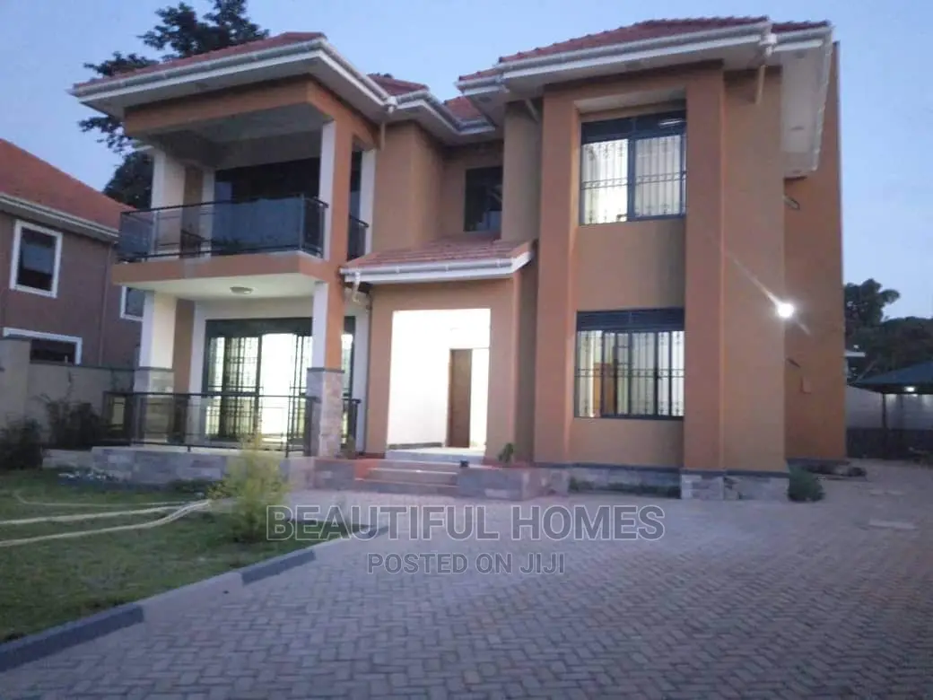 Furnished 6bdrm Mansion in Munyonyo, Kampala for Sale in Kampala