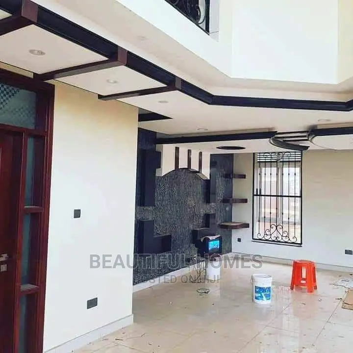Furnished 6bdrm Mansion in Kyanja, Kampala for Sale in Kampala