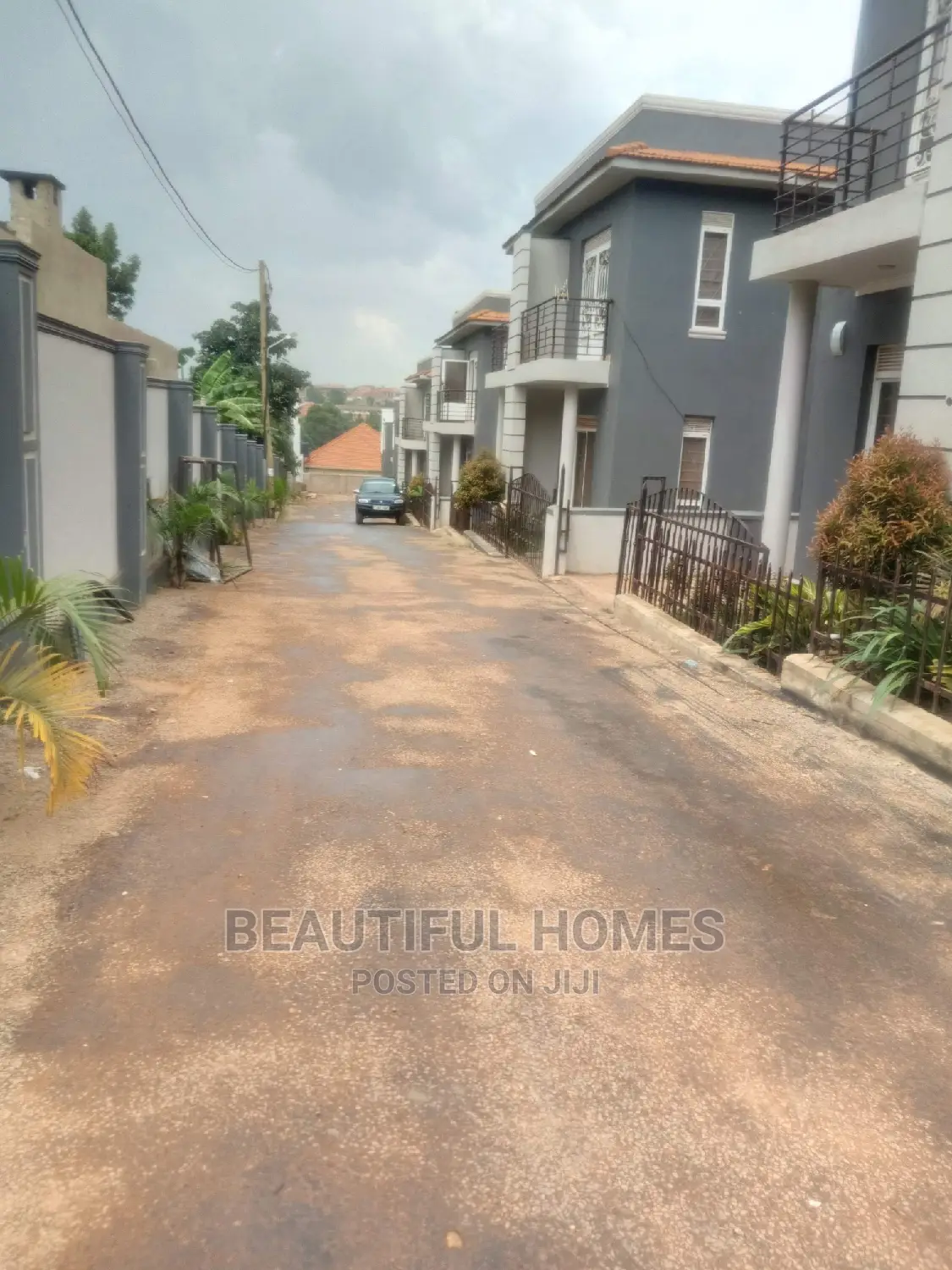 Furnished 4bdrm Villa in Kira Tarmack, Kampala for Sale in Kampala