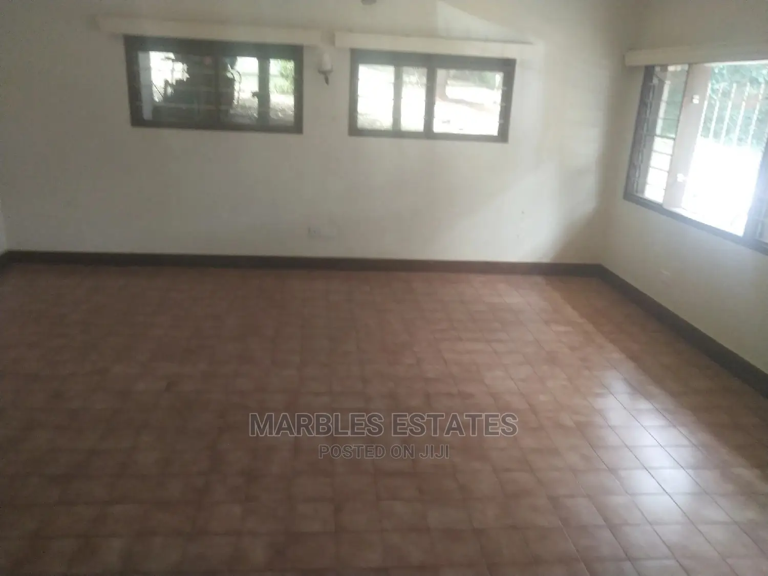 4bdrm Bungalow in Mbuya, Kampala for Rent in Kampala