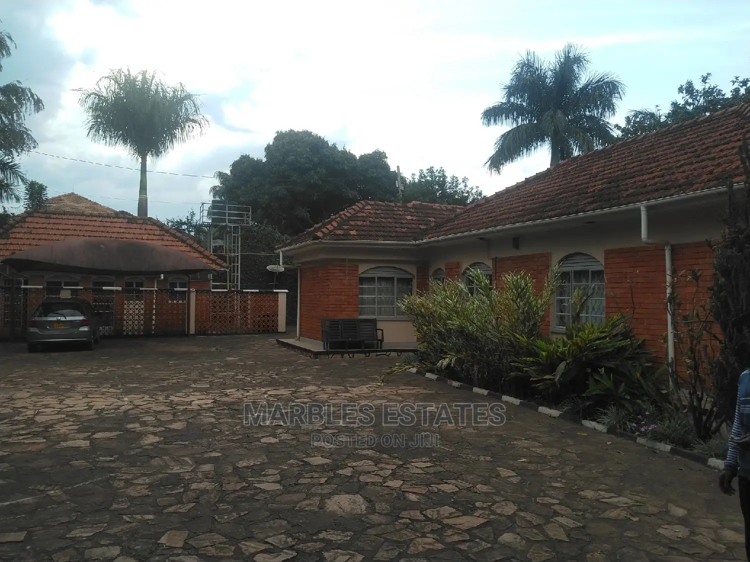 4bdrm Bungalow in Naguru, Central Division for Rent in Central Division