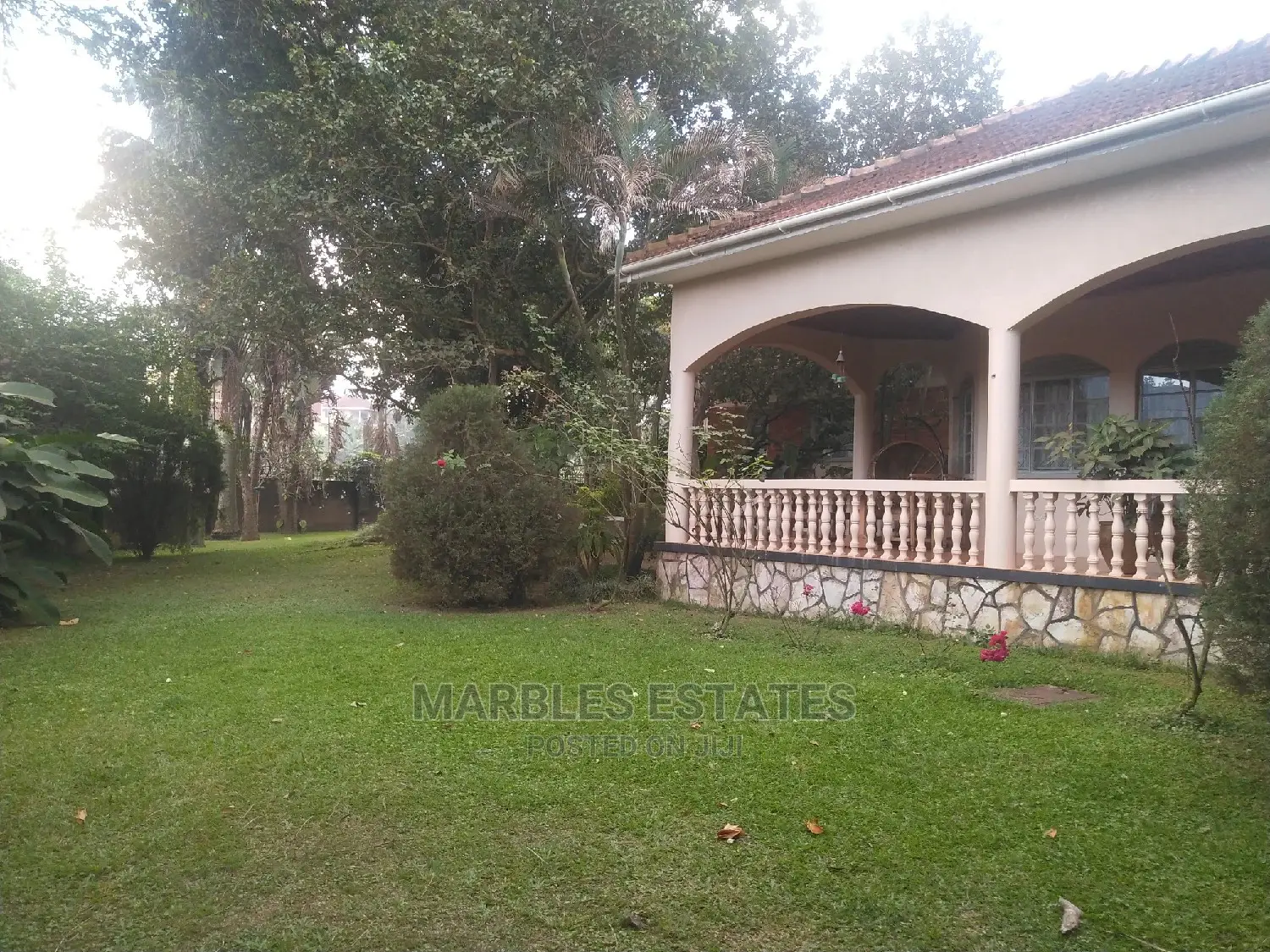 4bdrm Bungalow in Naguru, Central Division for Rent in Central Division