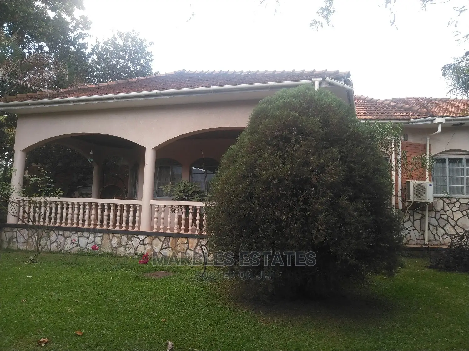 4bdrm Bungalow in Naguru, Central Division for Rent in Central Division