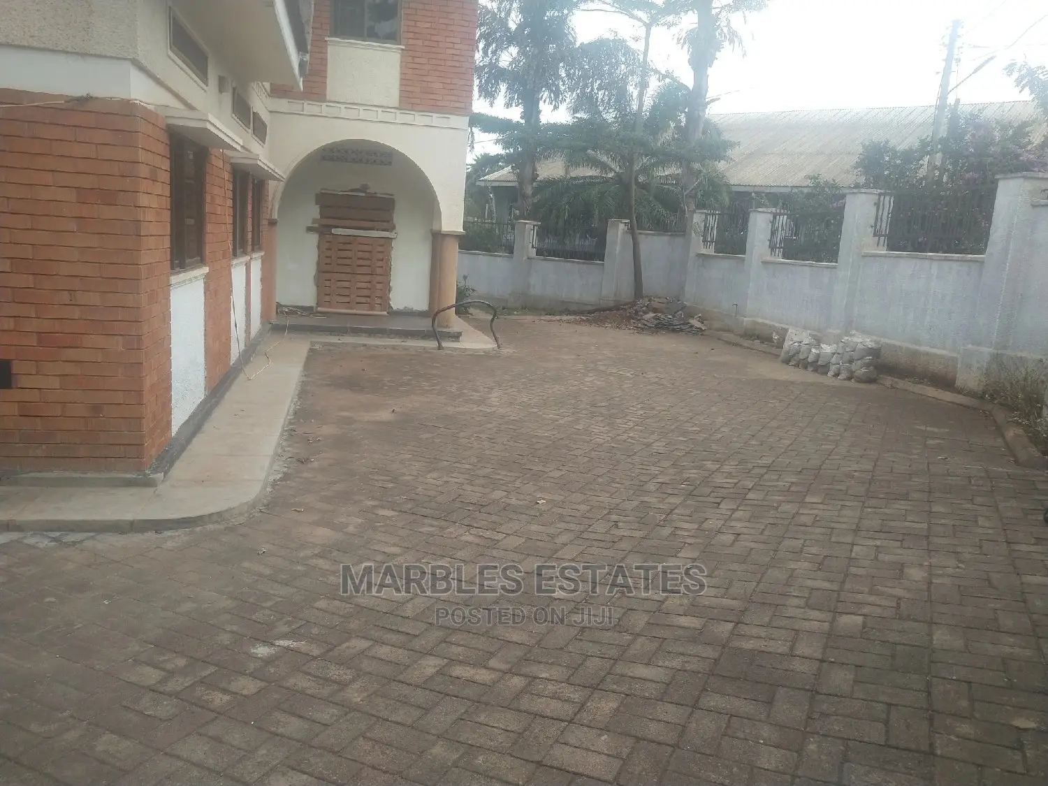 4bdrm Bungalow in Kololo, Kampala for Rent in Kampala