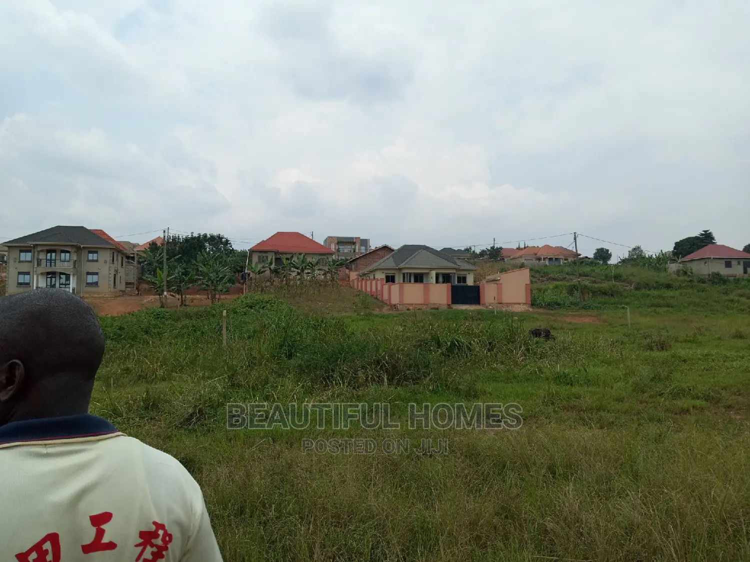 Kira Two Plots Near Tarmack for Sell in Kampala