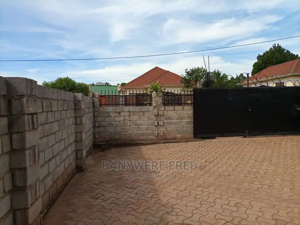 Furnished 4bdrm Bungalow in Mukono for Sale in Mukono