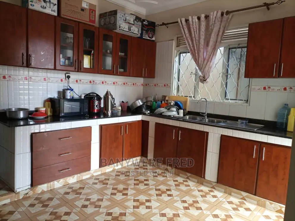Furnished 4bdrm Bungalow in Mukono for Sale in Mukono