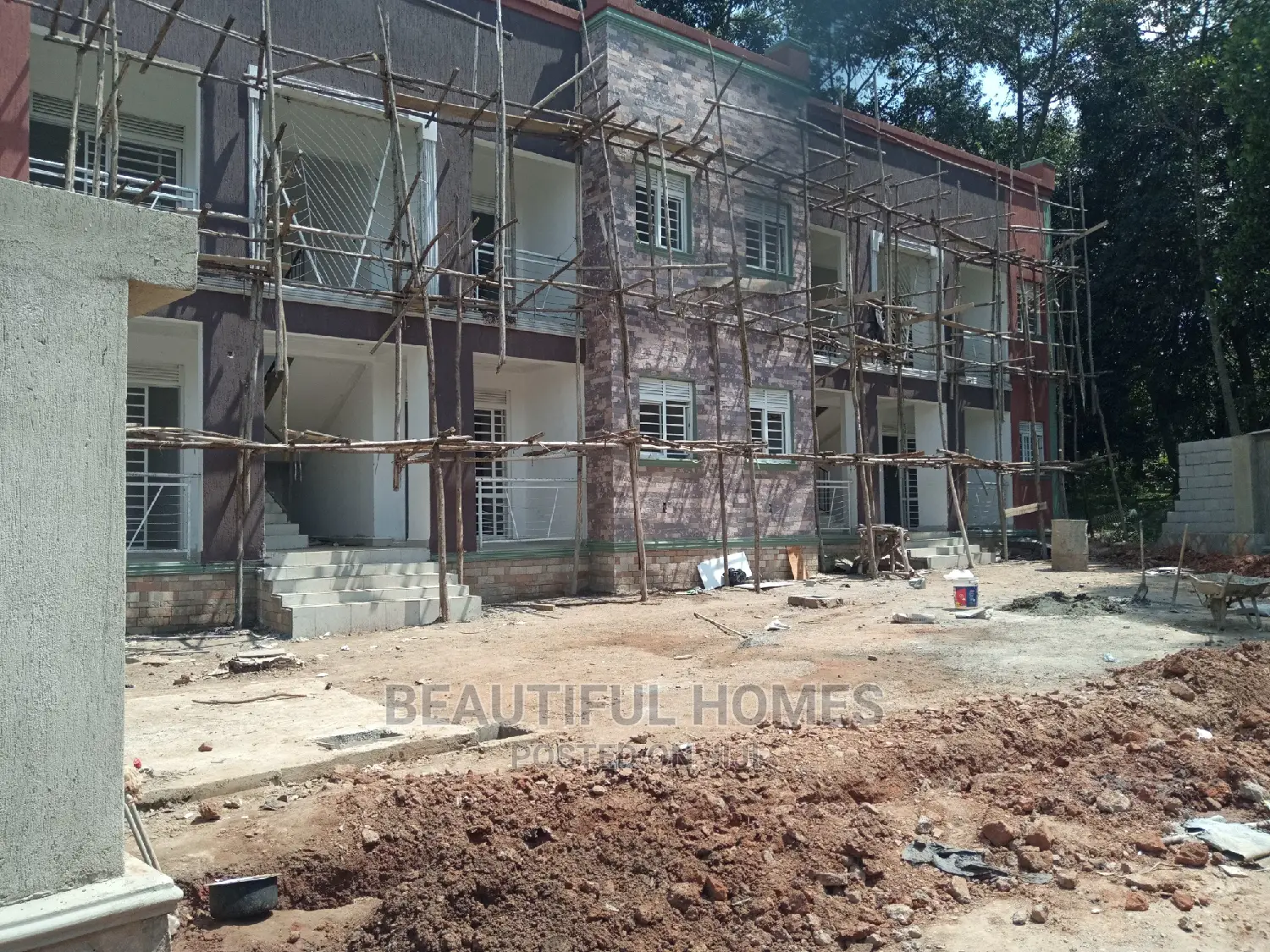 Furnished 2bdrm Apartment in Kyaliwajjara, Kampala for Sale in Kampala