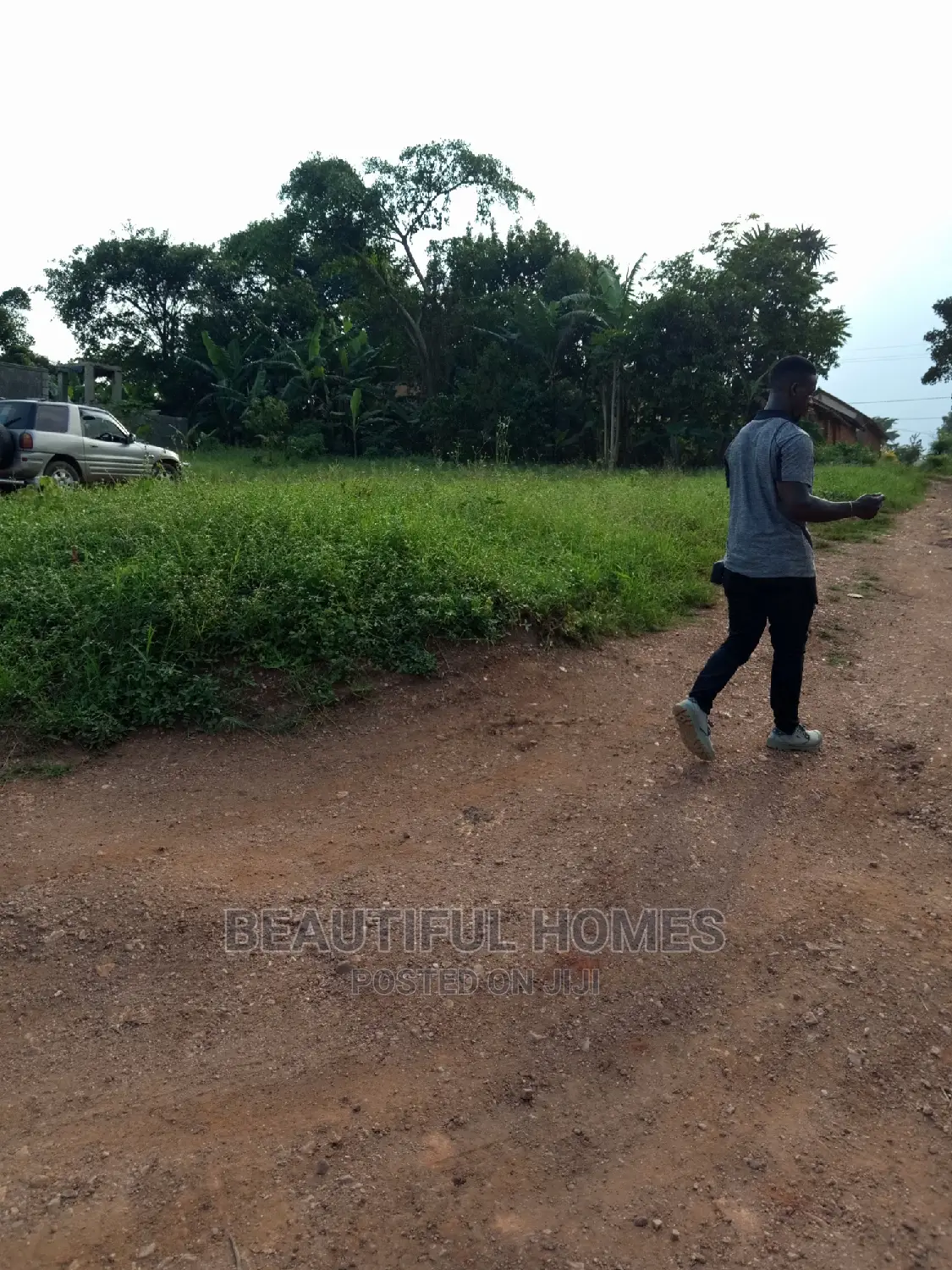 Kira Precious Two Plots Near the Road on Sell in Kampala