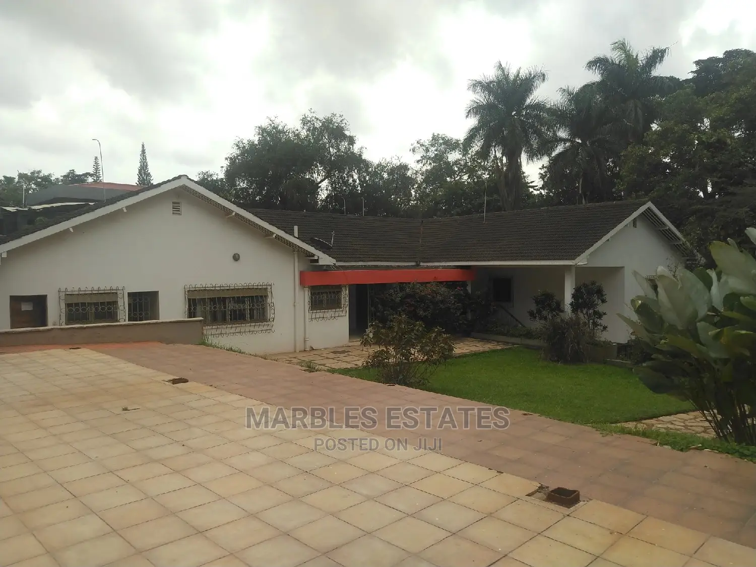 10bdrm House in Kololo, Kampala for Rent in Kampala