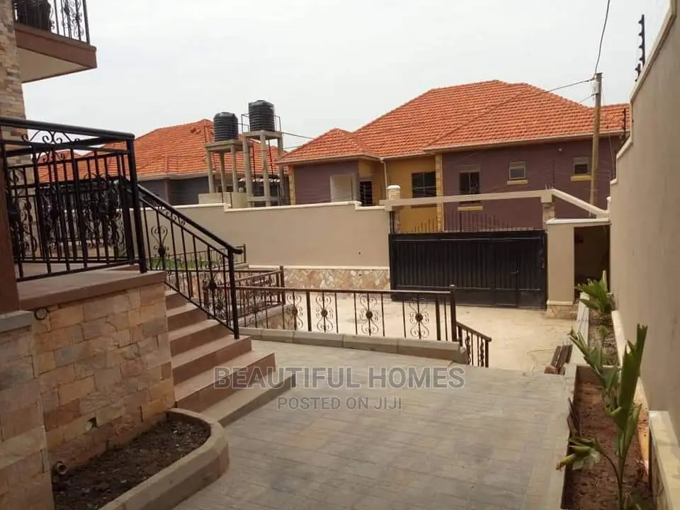 Furnished 6bdrm Mansion in Kiwatule, Kampala for Sale in Kampala