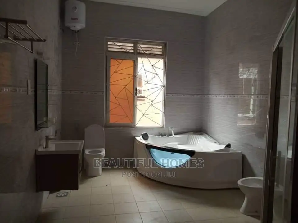 Furnished 6bdrm Mansion in Kira Tarmack Access, Kampala for Sale in Kampala
