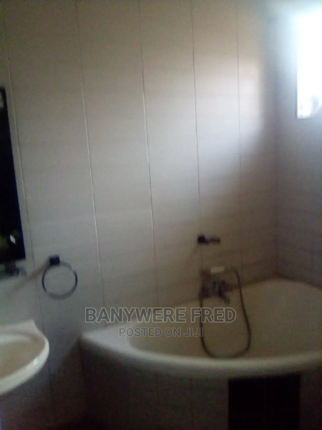 Furnished 4bdrm Bungalow in Mbalwa Estate, Kampala for Rent in Kampala