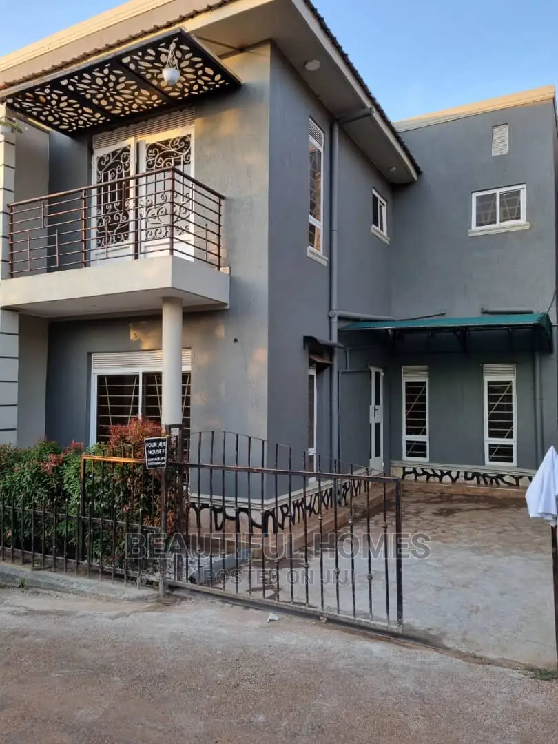 Furnished 4bdrm House in Kira Tarmack, Kampala for Sale in Kampala