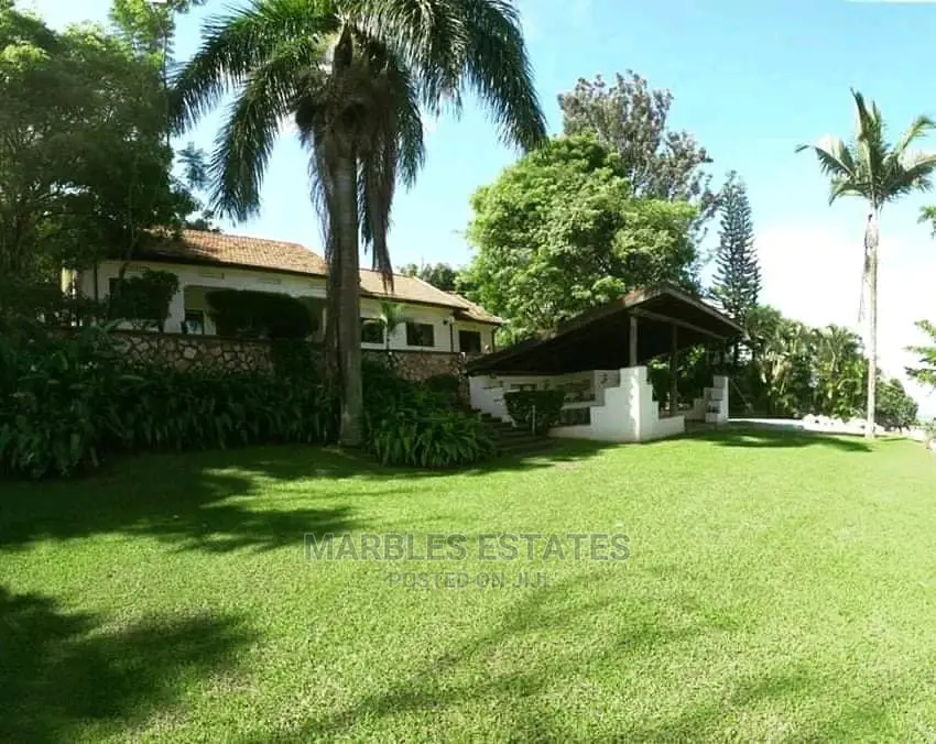 3bdrm Bungalow in Mbuya, Kampala for Sale in Kampala