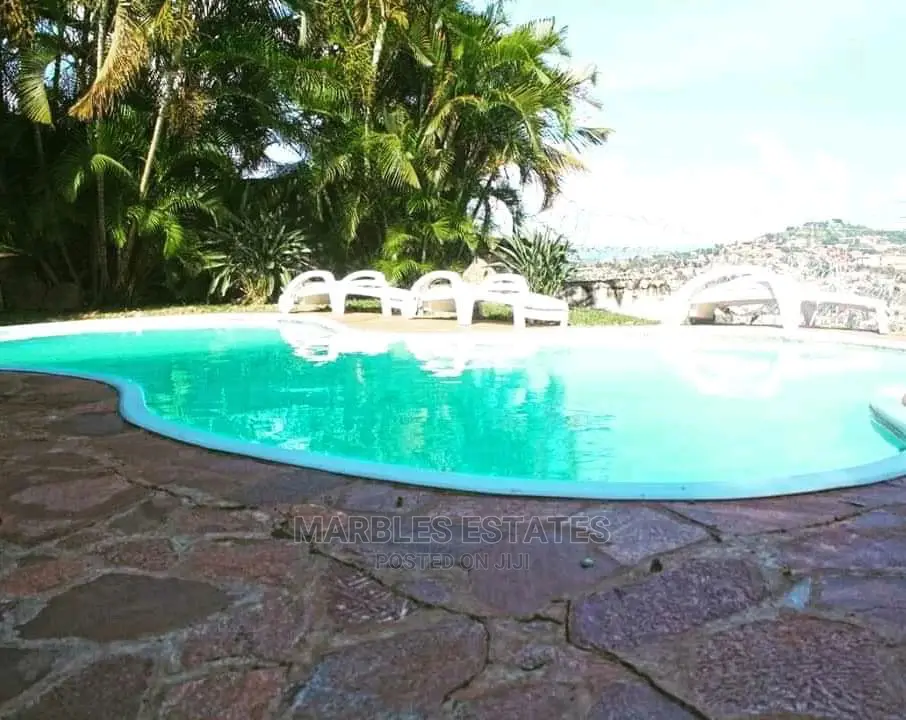 3bdrm Bungalow in Mbuya, Kampala for Sale in Kampala