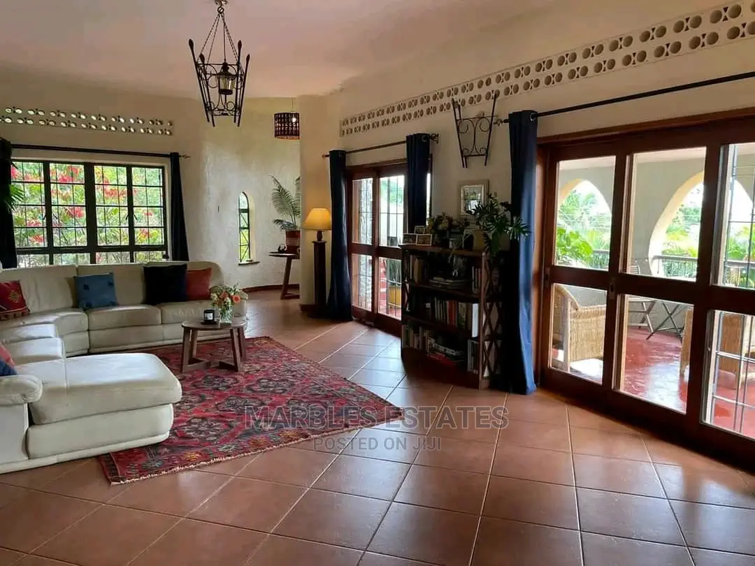 Furnished 4bdrm Bungalow in Mbuya, Kampala for Rent in Kampala