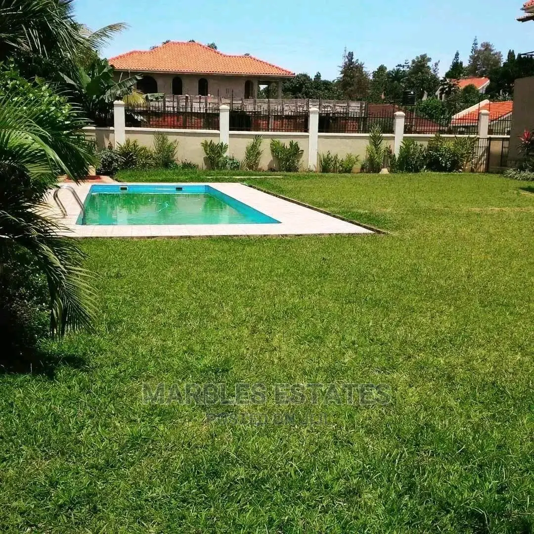 6bdrm Mansion in Naguru, Central Division for Rent in Central Division