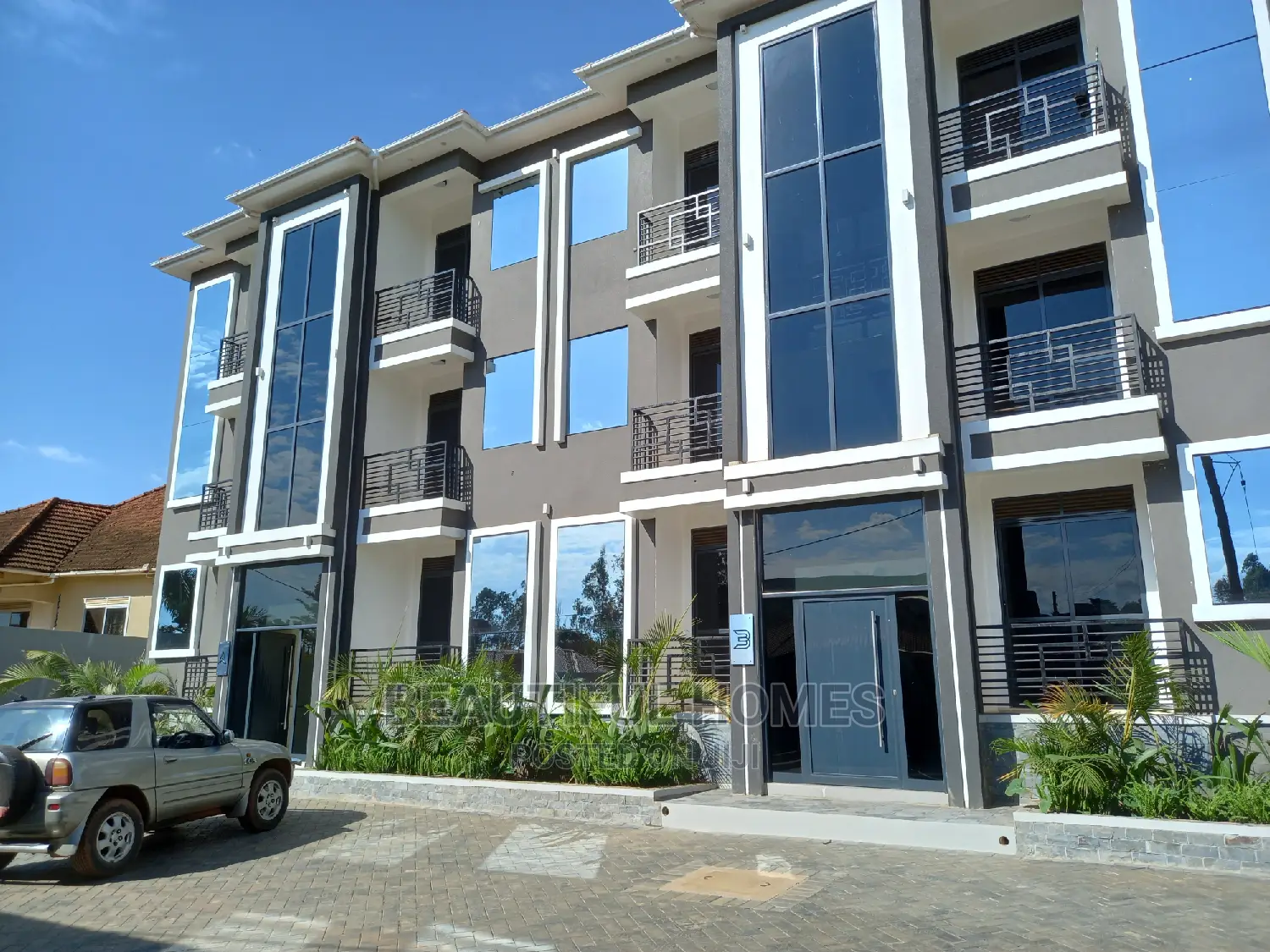 Furnished 2bdrm Apartment in Kisaasi, Kampala for Sale in Kampala