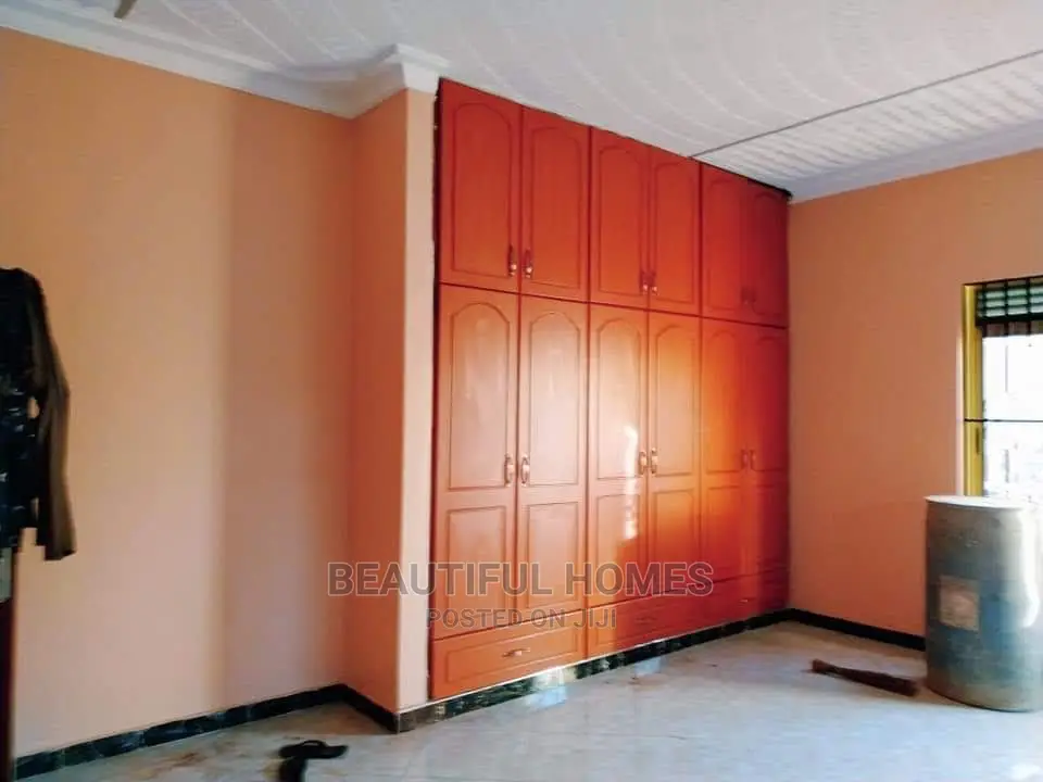 Furnished 2bdrm Apartment in Kisaasi, Kampala for Sale in Kampala