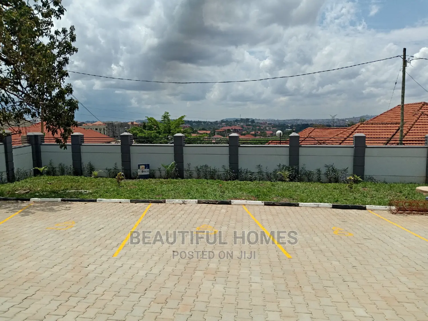 Furnished 3bdrm Condo in Kira, Kampala for Sale in Kampala