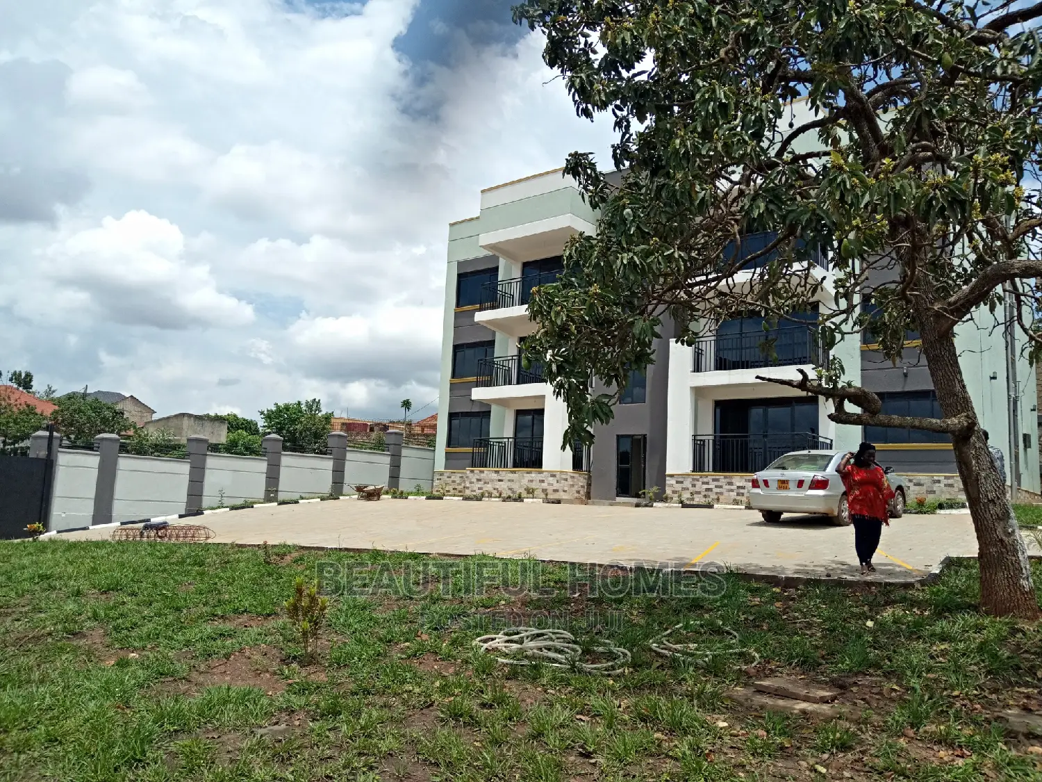 Furnished 3bdrm Condo in Kira, Kampala for Sale in Kampala